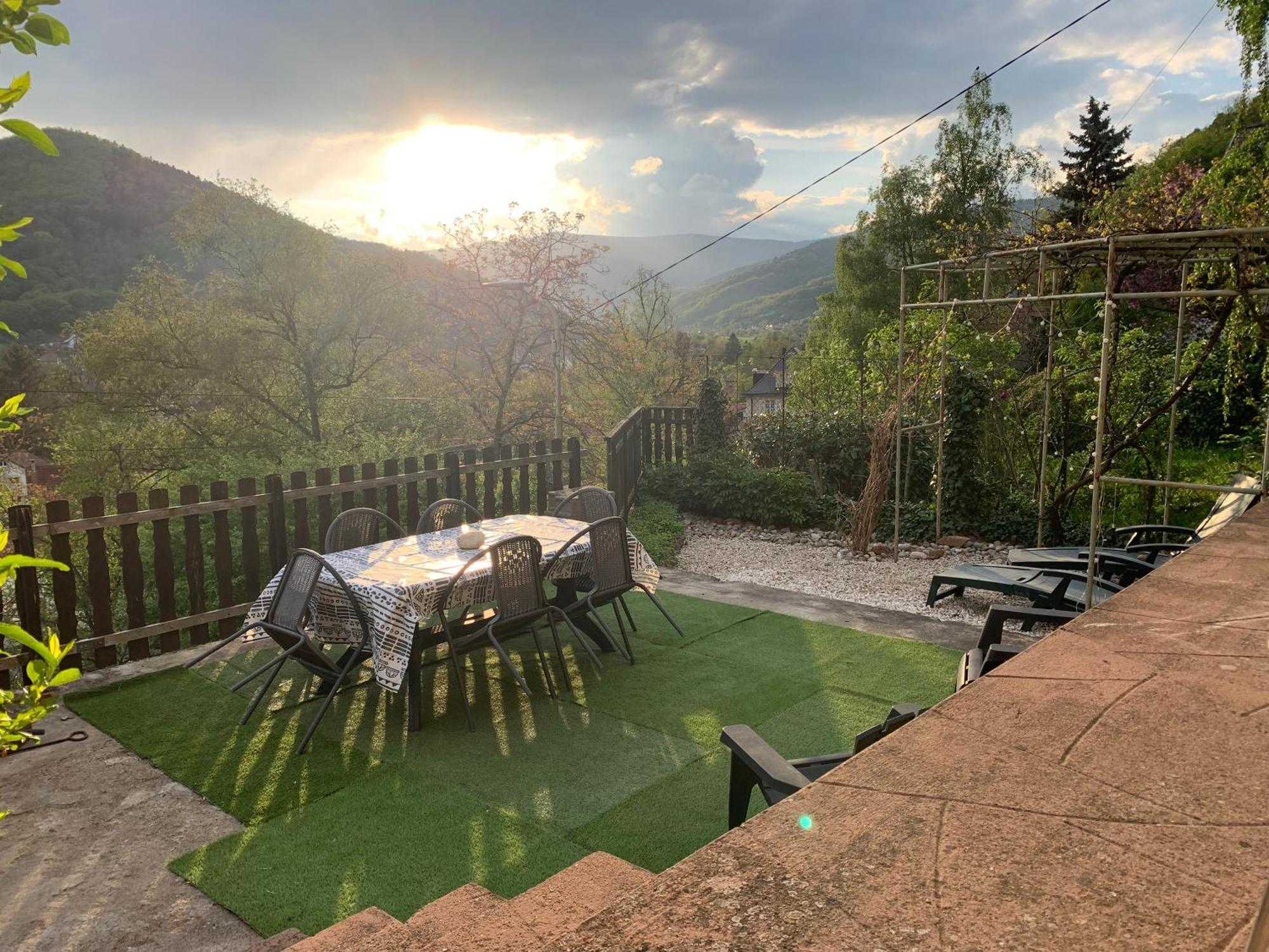 Apartmán Au Reposoir - Vue Sur La Montagne Buhl Exteriér fotografie